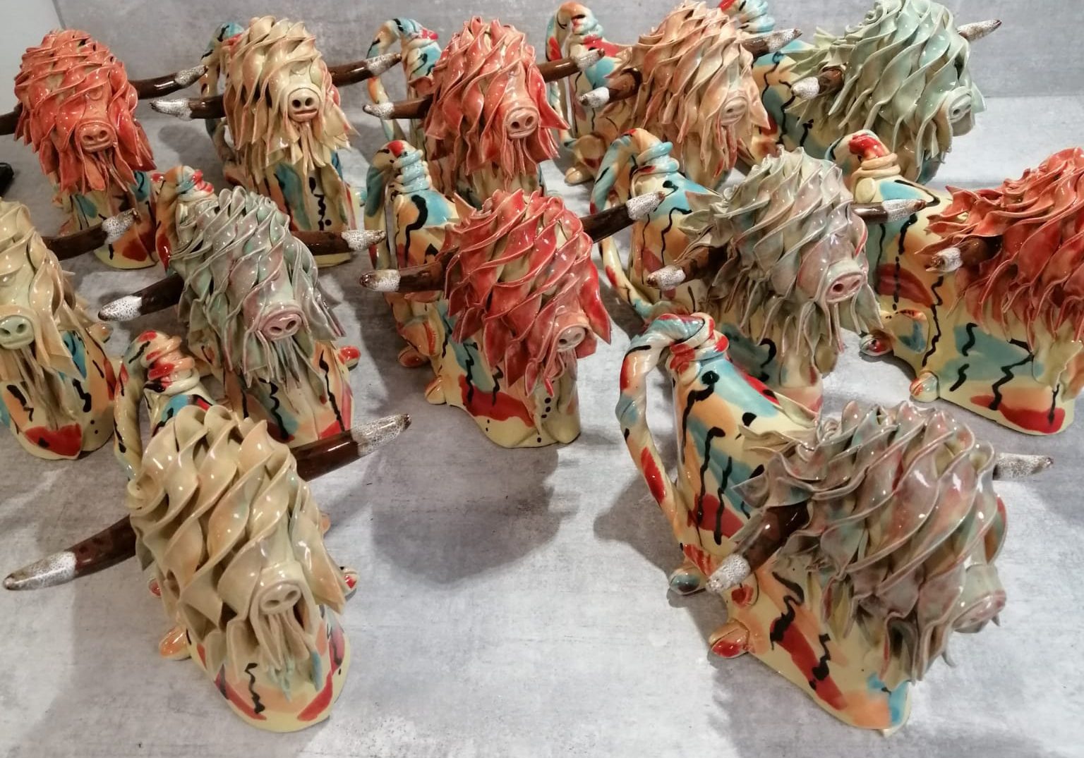 CTKeramics_group of small coloured highland cows